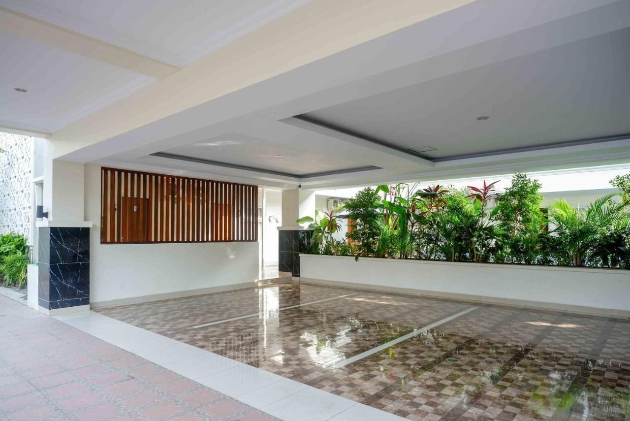 Urbanview Hotel Syariah Casa Azmya Yogyakarta Kejayan Bagian luar foto