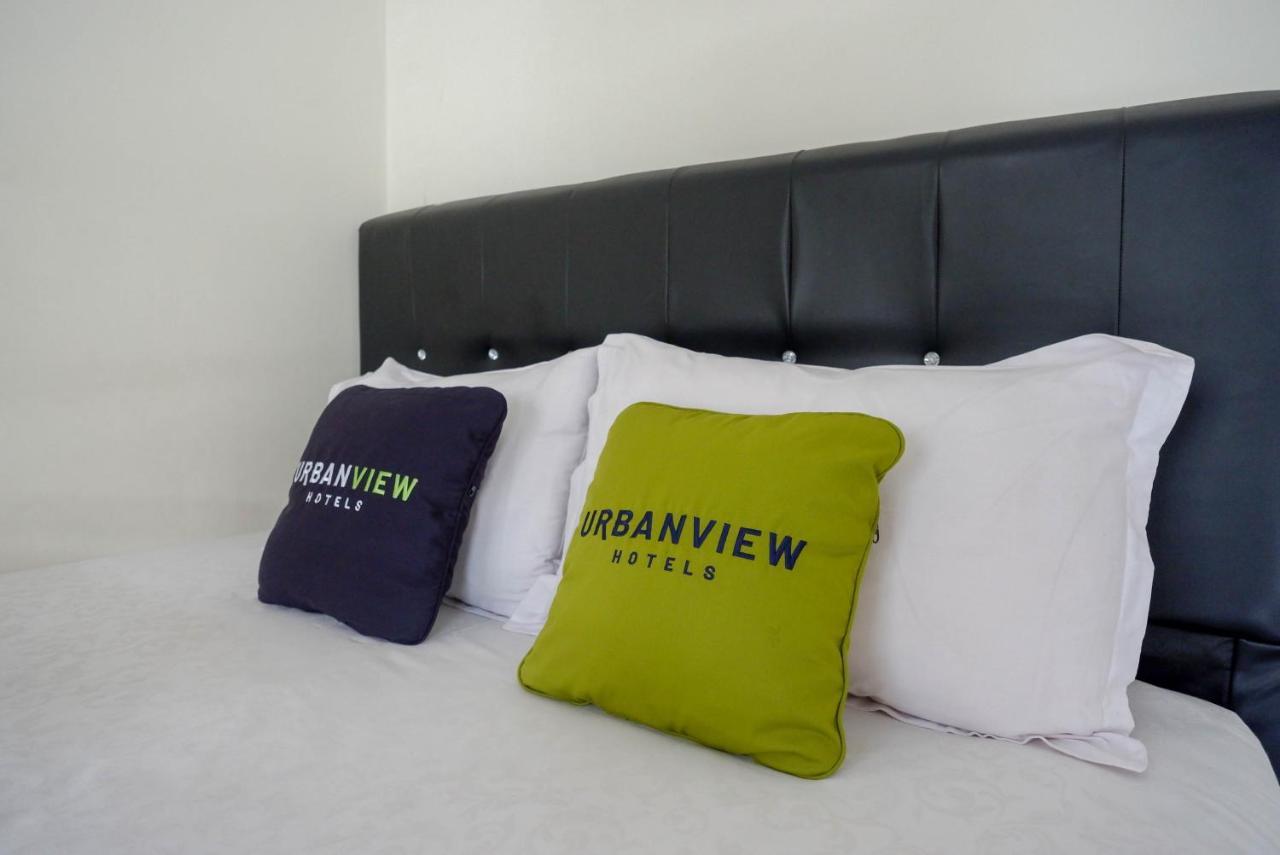 Urbanview Hotel Syariah Casa Azmya Yogyakarta Kejayan Bagian luar foto
