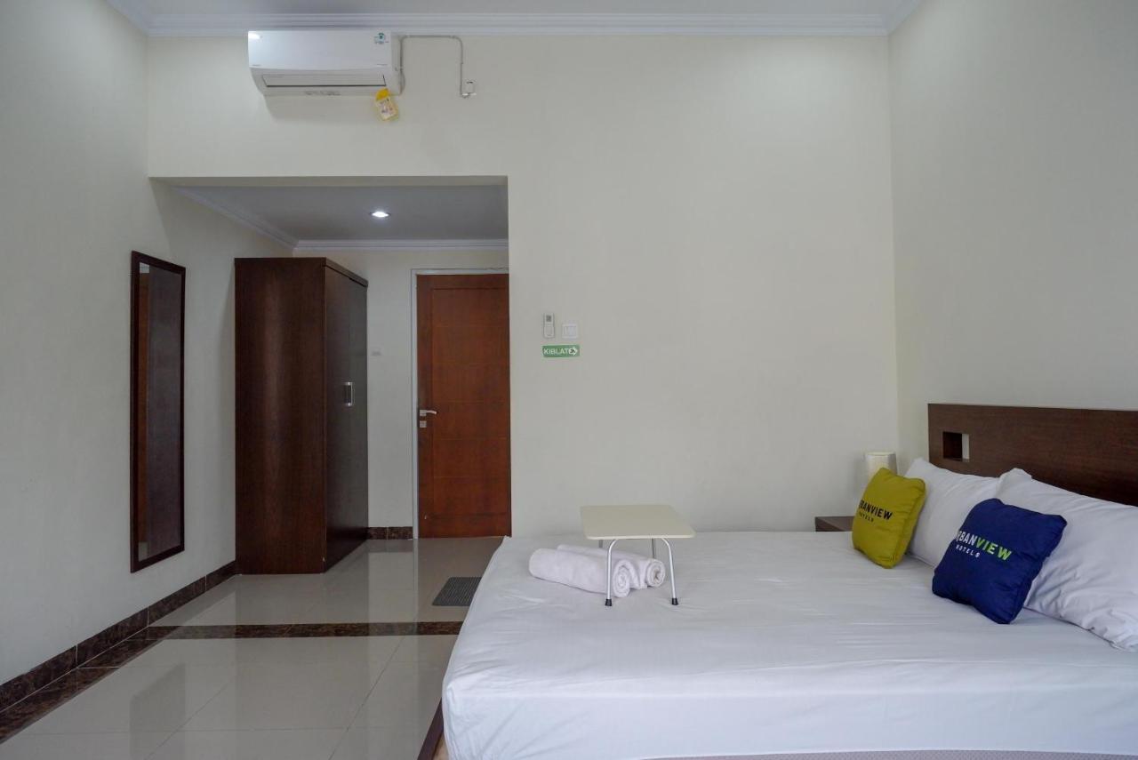 Urbanview Hotel Syariah Casa Azmya Yogyakarta Kejayan Bagian luar foto